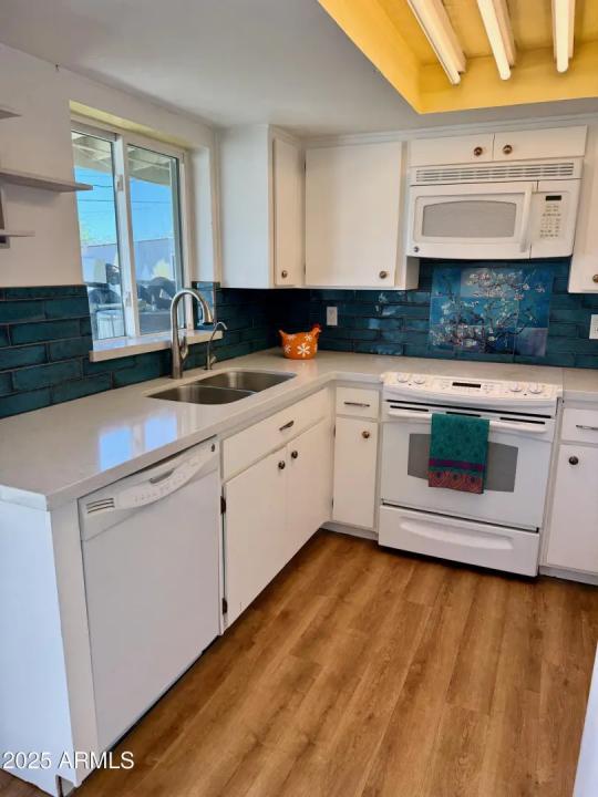 Real Estate Picture 7