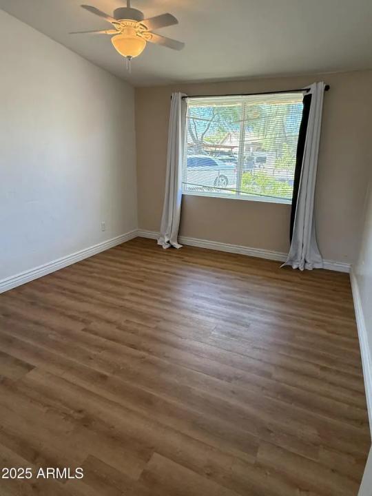 Real Estate Picture 9