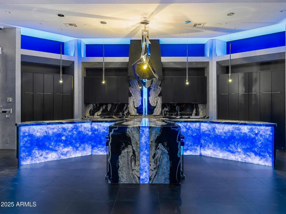 Real Estate Picture 28