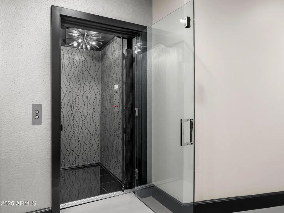 Real Estate Picture 29