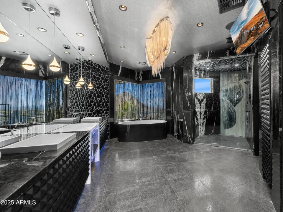 Real Estate Picture 38