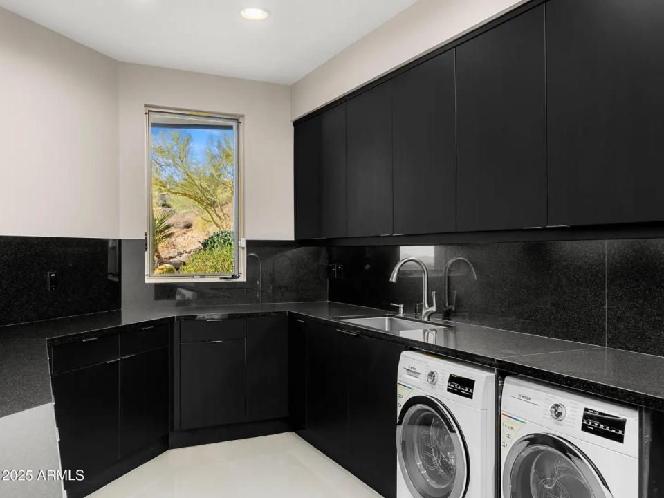 Real Estate Picture 52