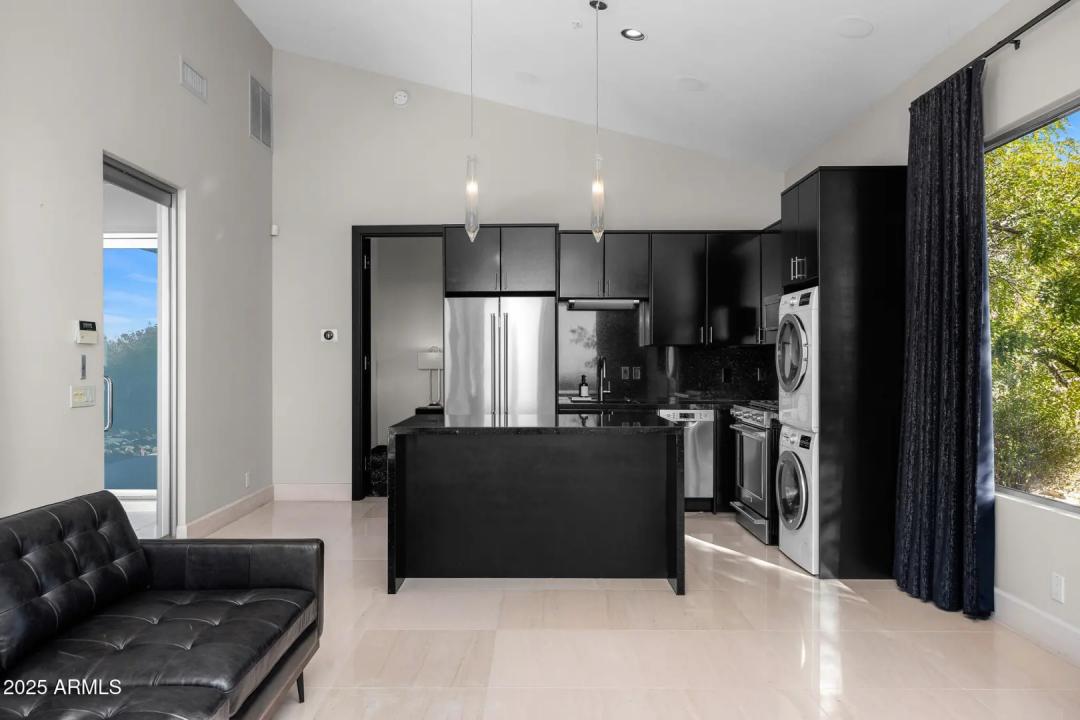 Real Estate Picture 64