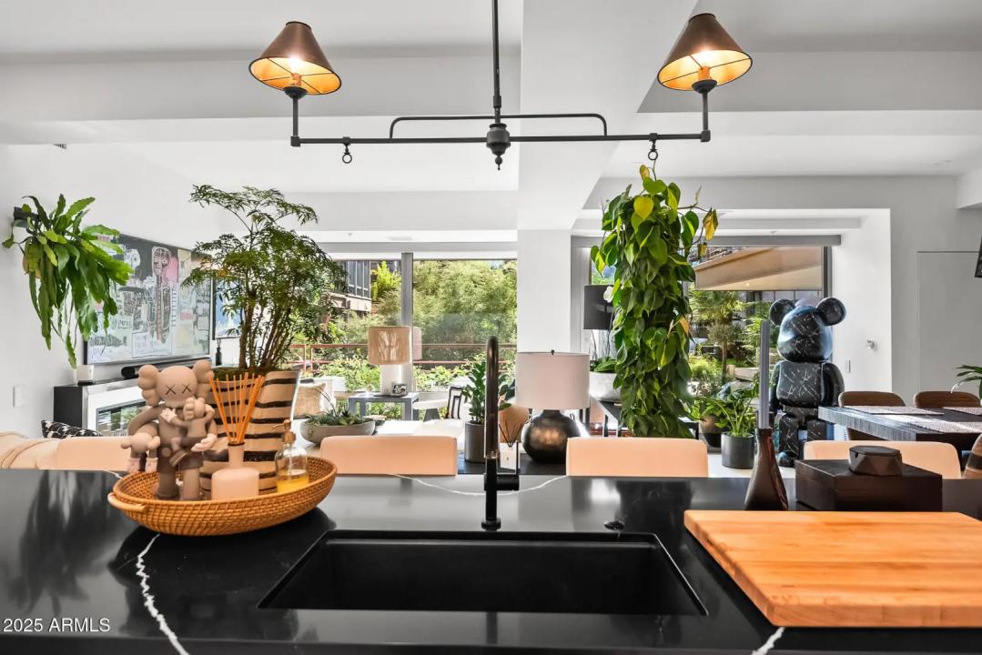 Real Estate Picture 13