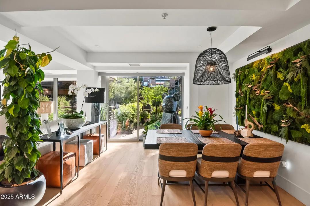 Real Estate Picture 21
