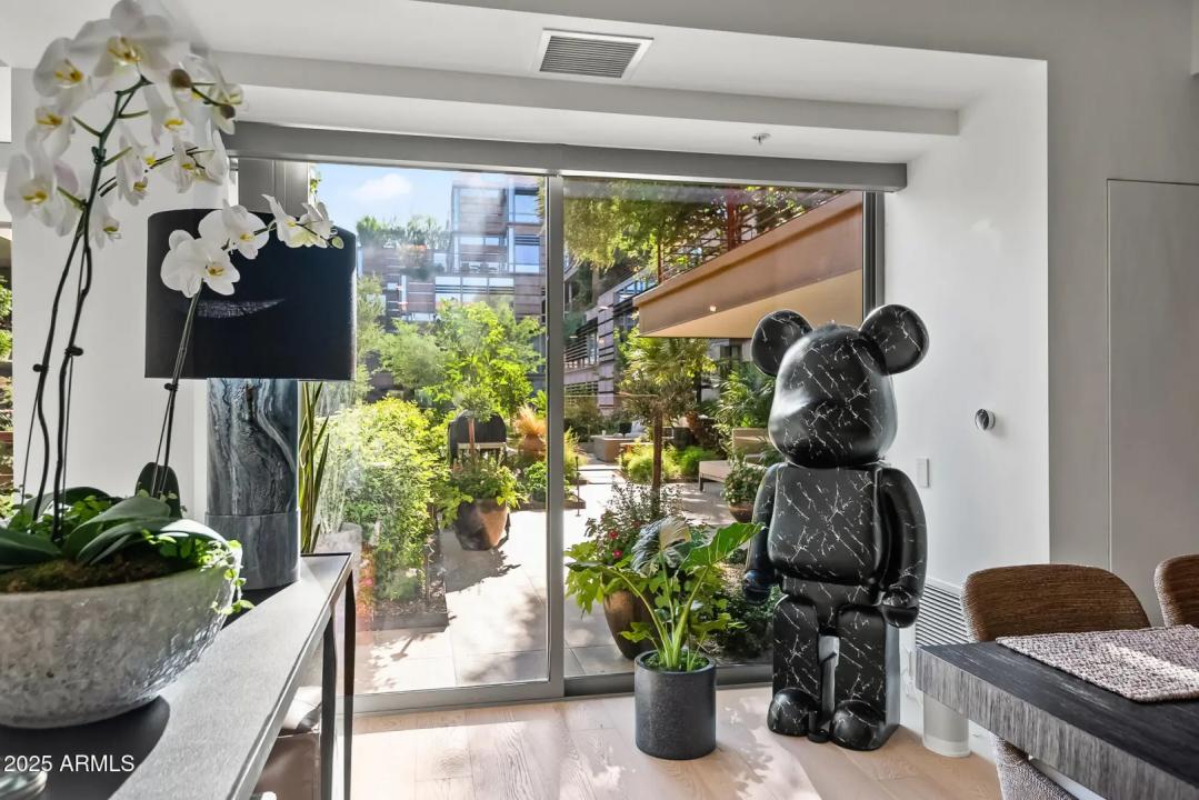 Real Estate Picture 27