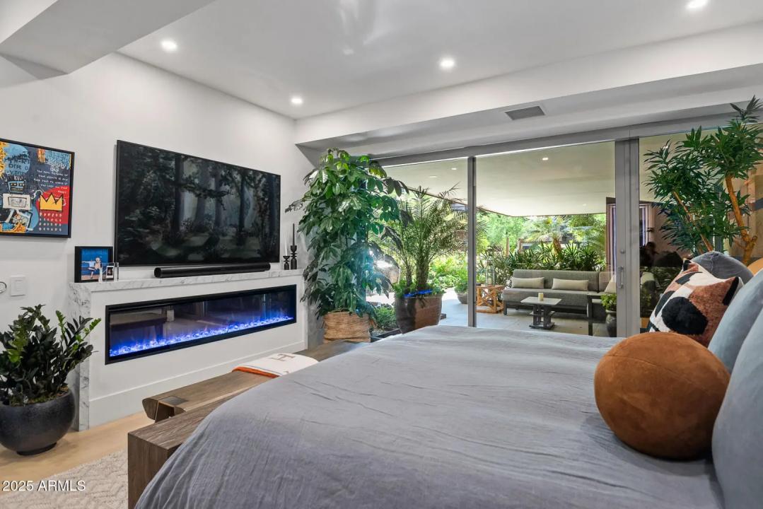 Real Estate Picture 33