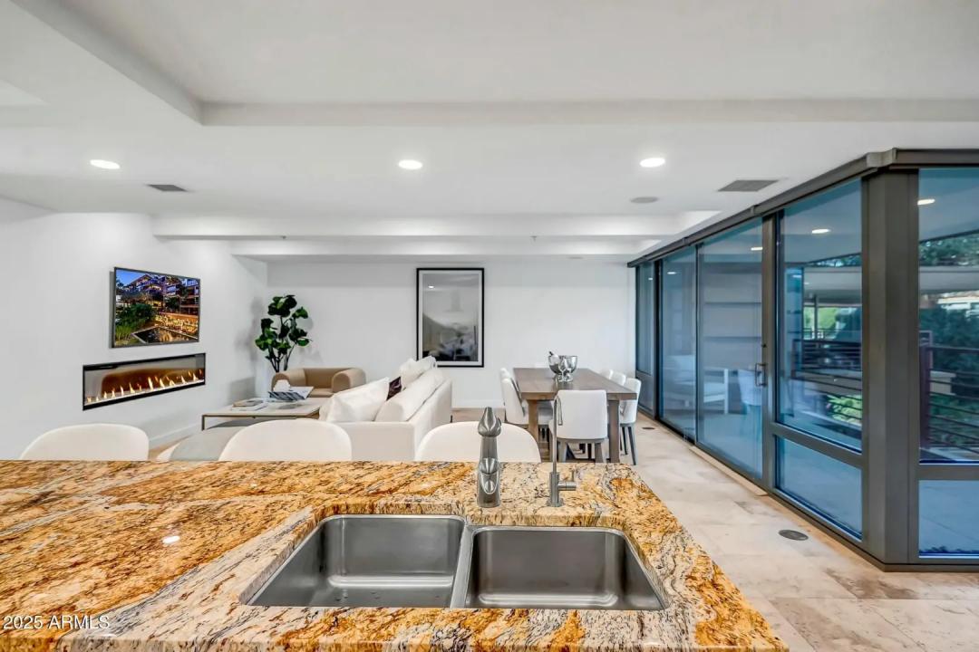 Real Estate Picture 2