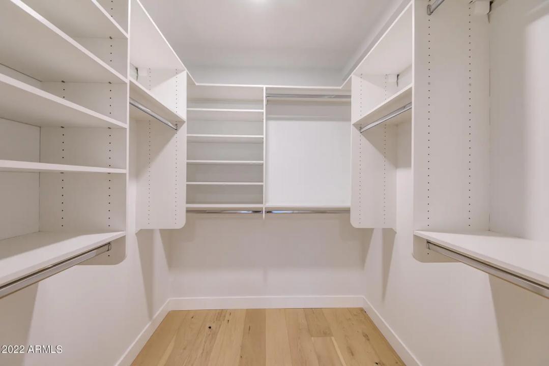 Real Estate Picture 20