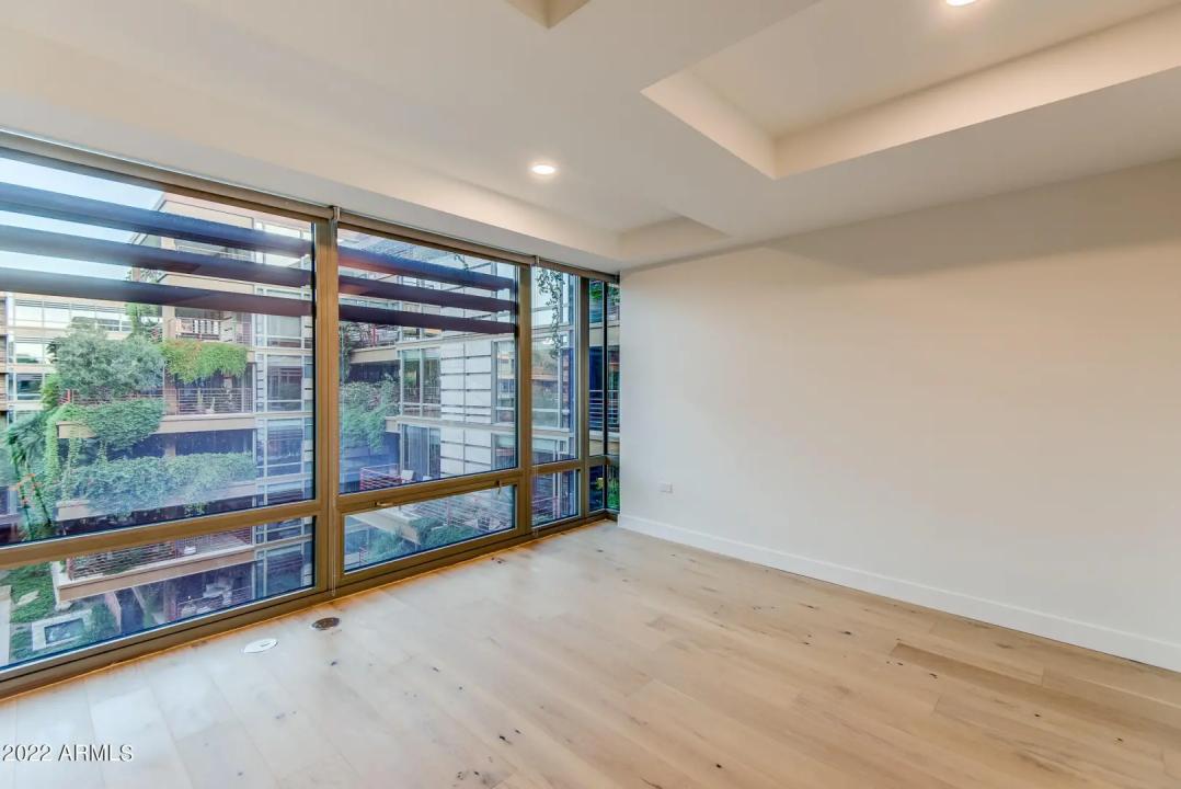 Real Estate Picture 26