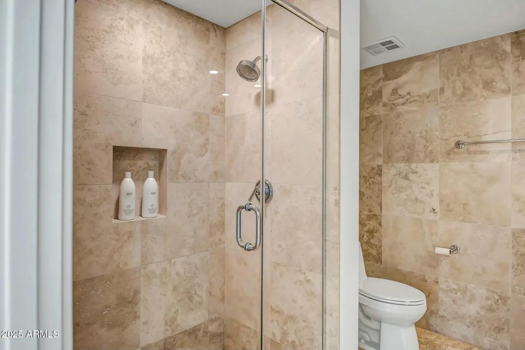 Real Estate Picture 30