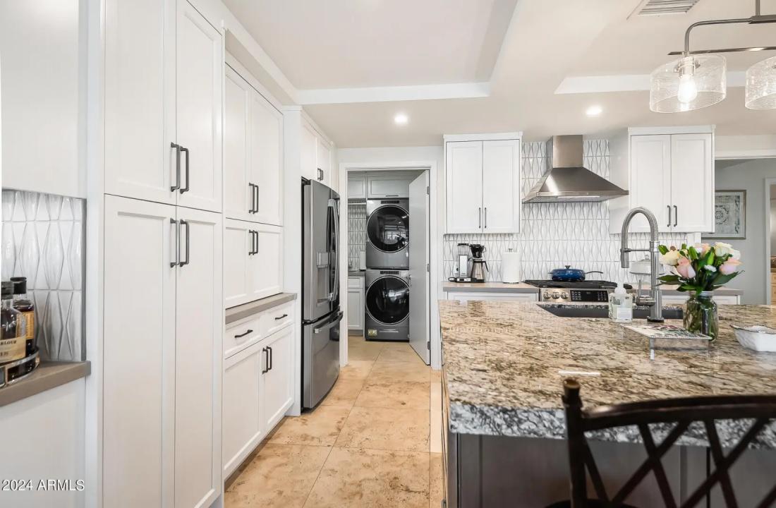 Real Estate Picture 27