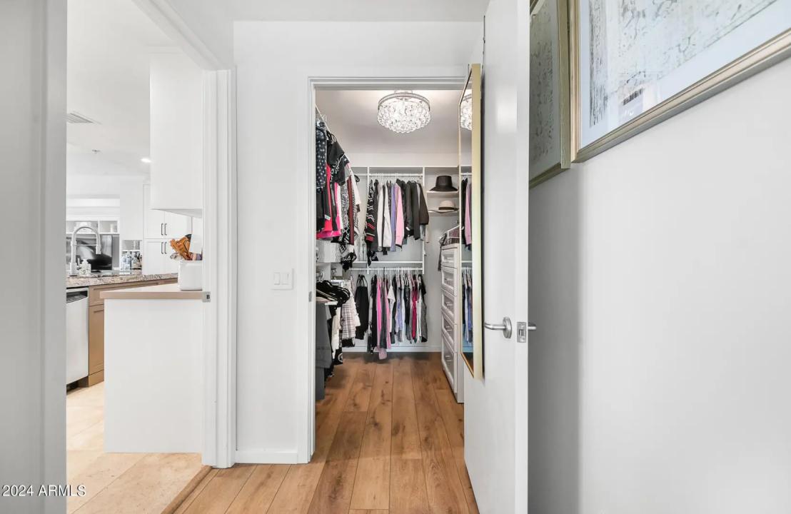 Real Estate Picture 37