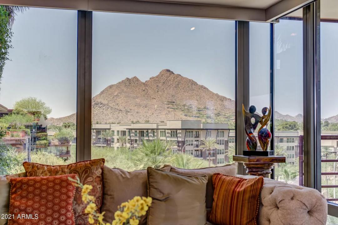 Real Estate Picture 6