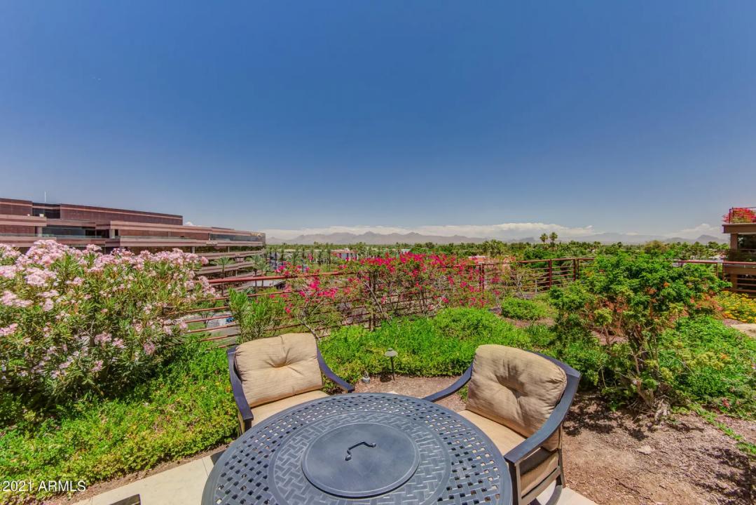 Real Estate Picture 14