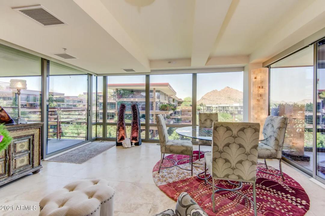 Real Estate Picture 23