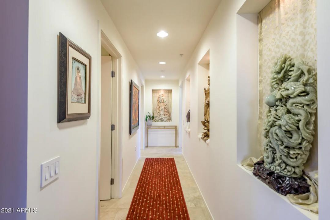 Real Estate Picture 30