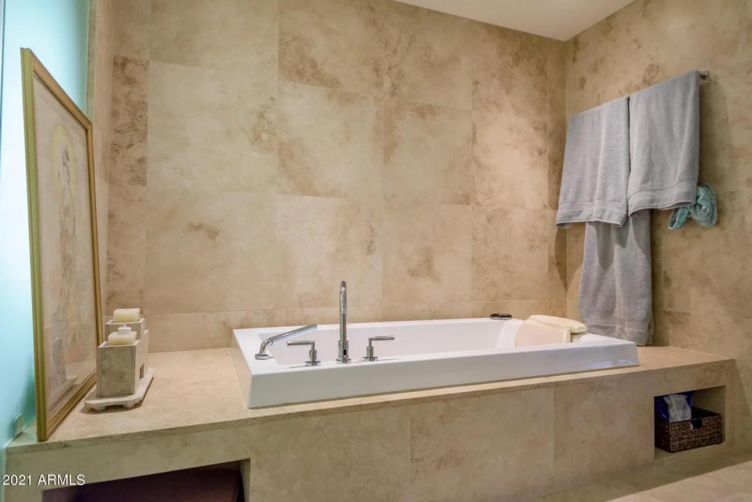 Real Estate Picture 37