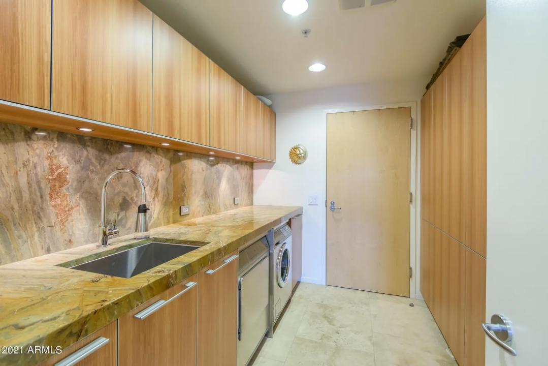 Real Estate Picture 40
