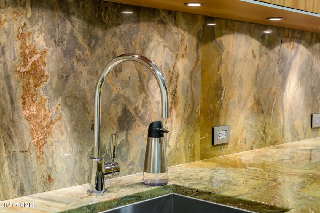 Real Estate Picture 41