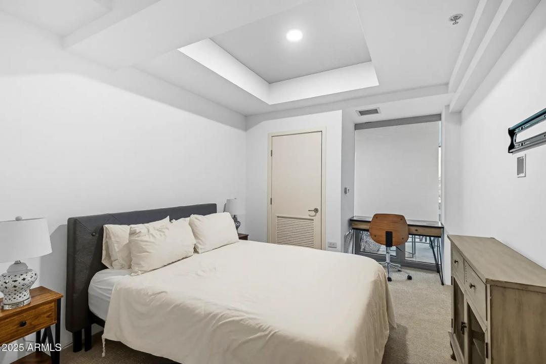 Real Estate Picture 27