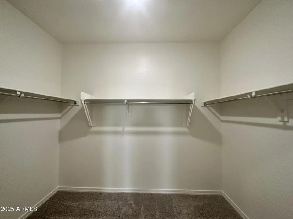 Real Estate Picture 10