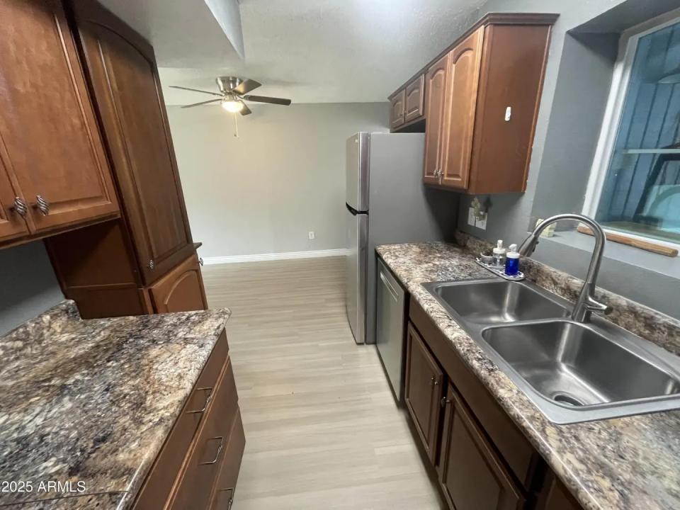 Real Estate Picture 29