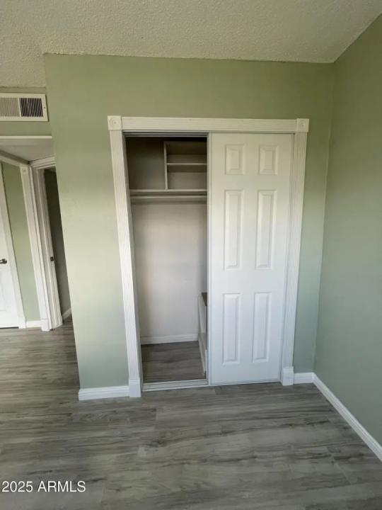 Real Estate Picture 7