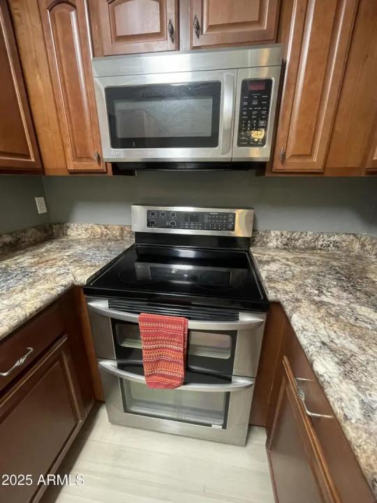 Real Estate Picture 27