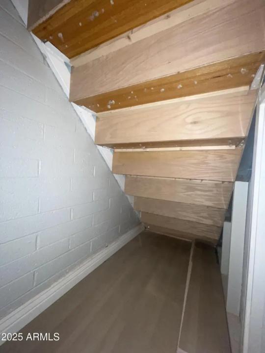 Real Estate Picture 38