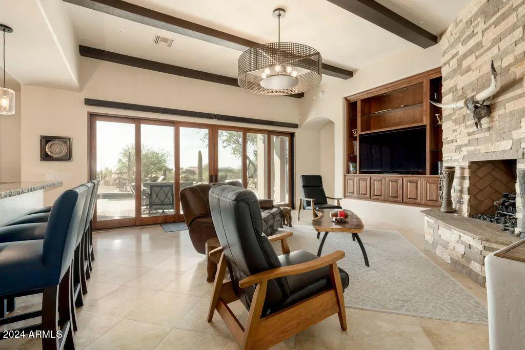 Real Estate Picture 19