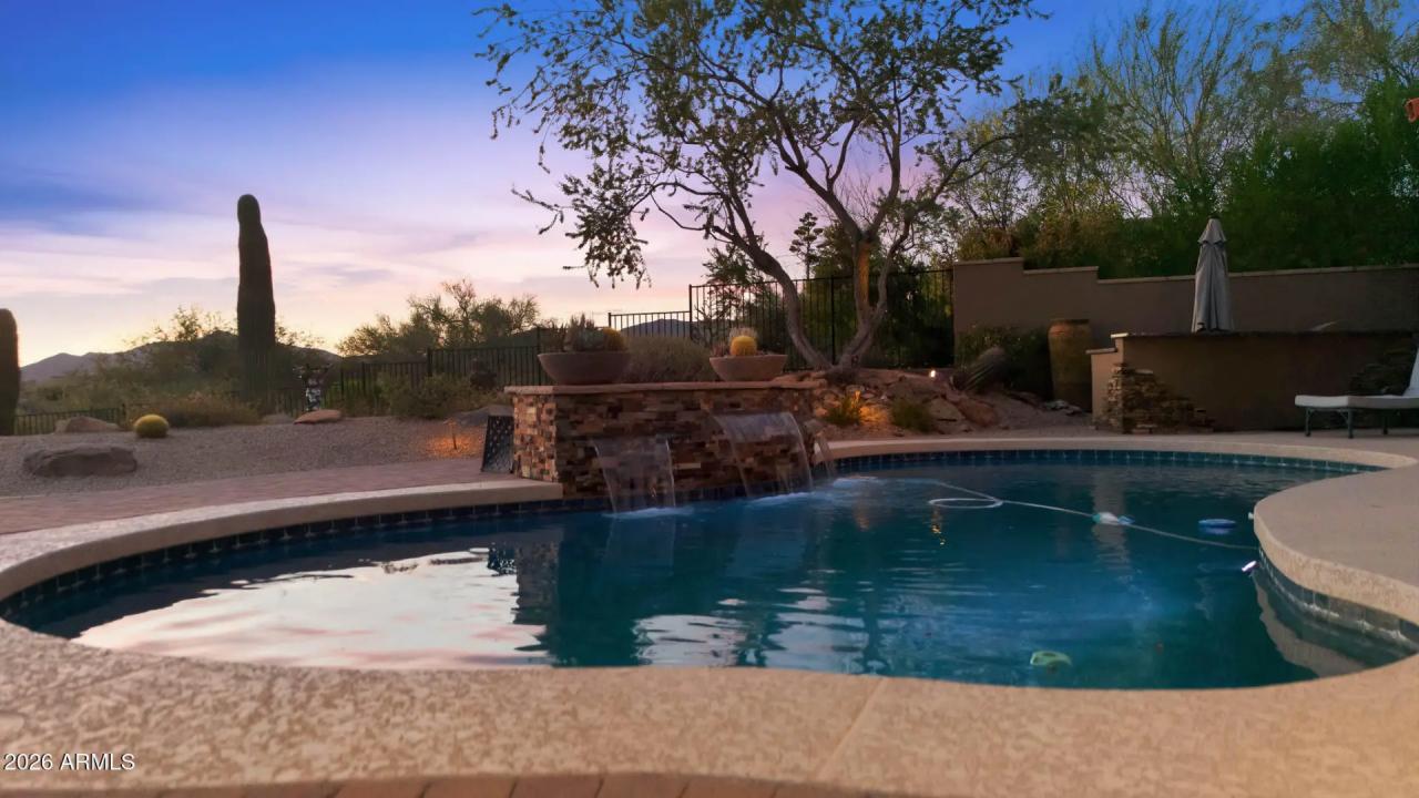 Real Estate Picture 36