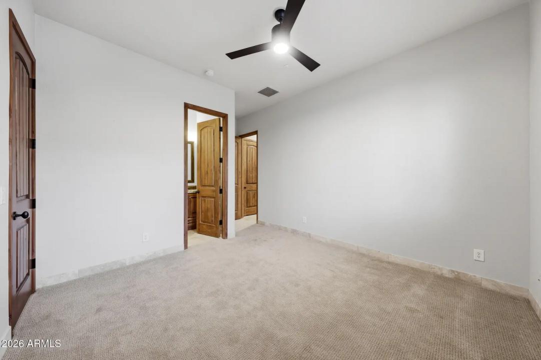 Real Estate Picture 26