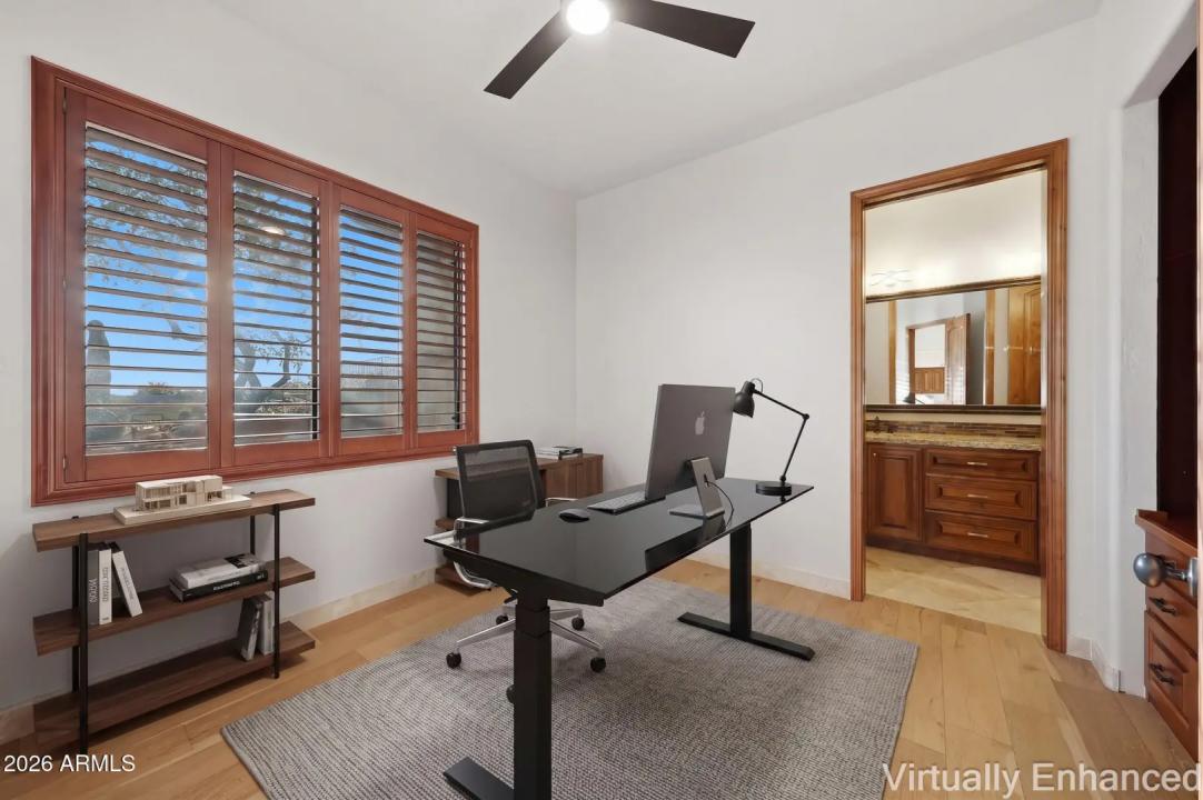 Real Estate Picture 23