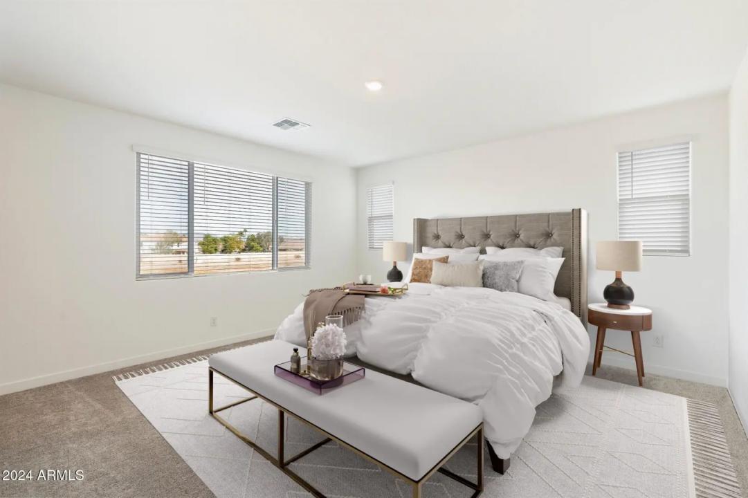 Real Estate Picture 7