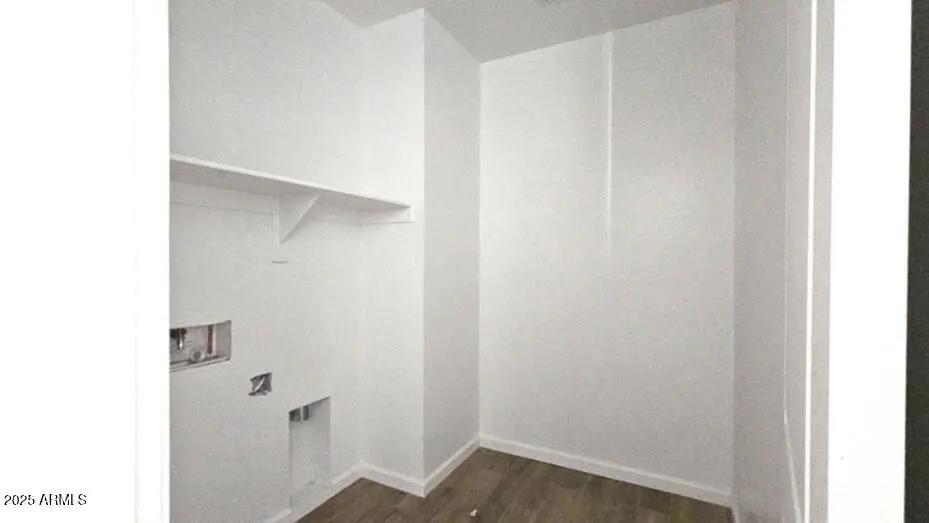 Real Estate Picture 7