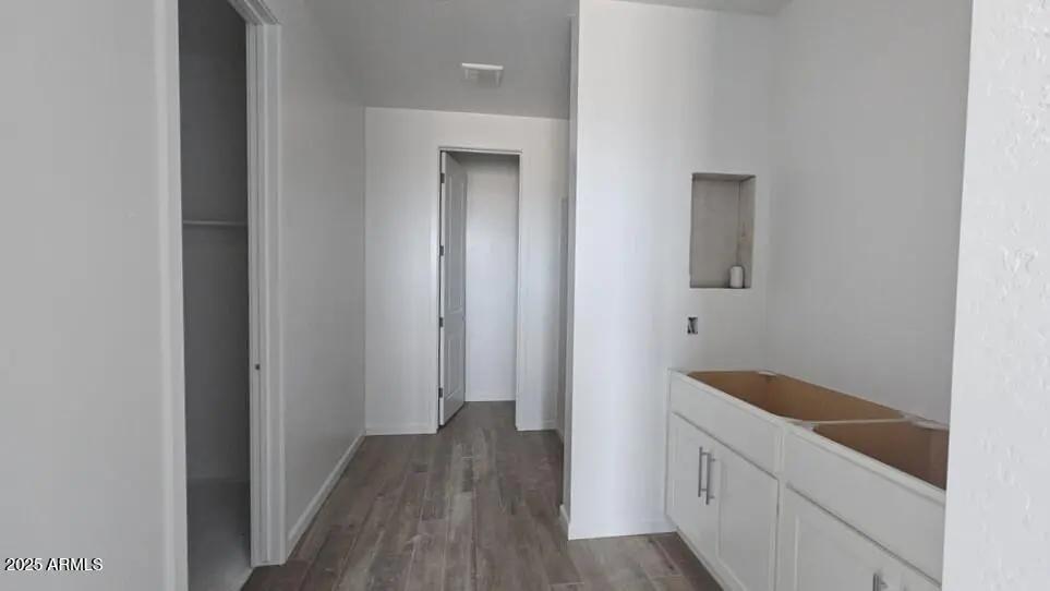 Real Estate Picture 11