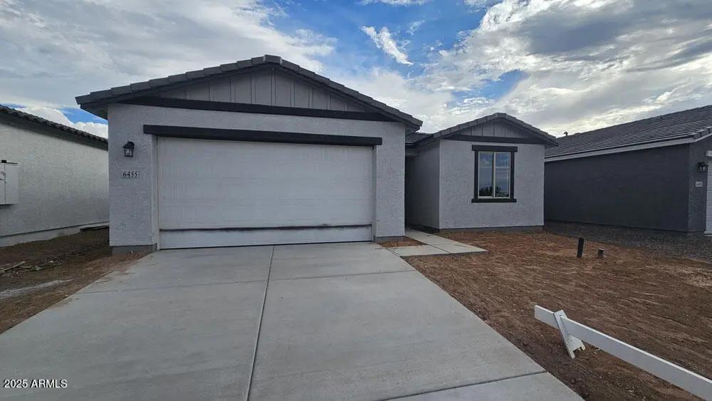 Real Estate Picture 2