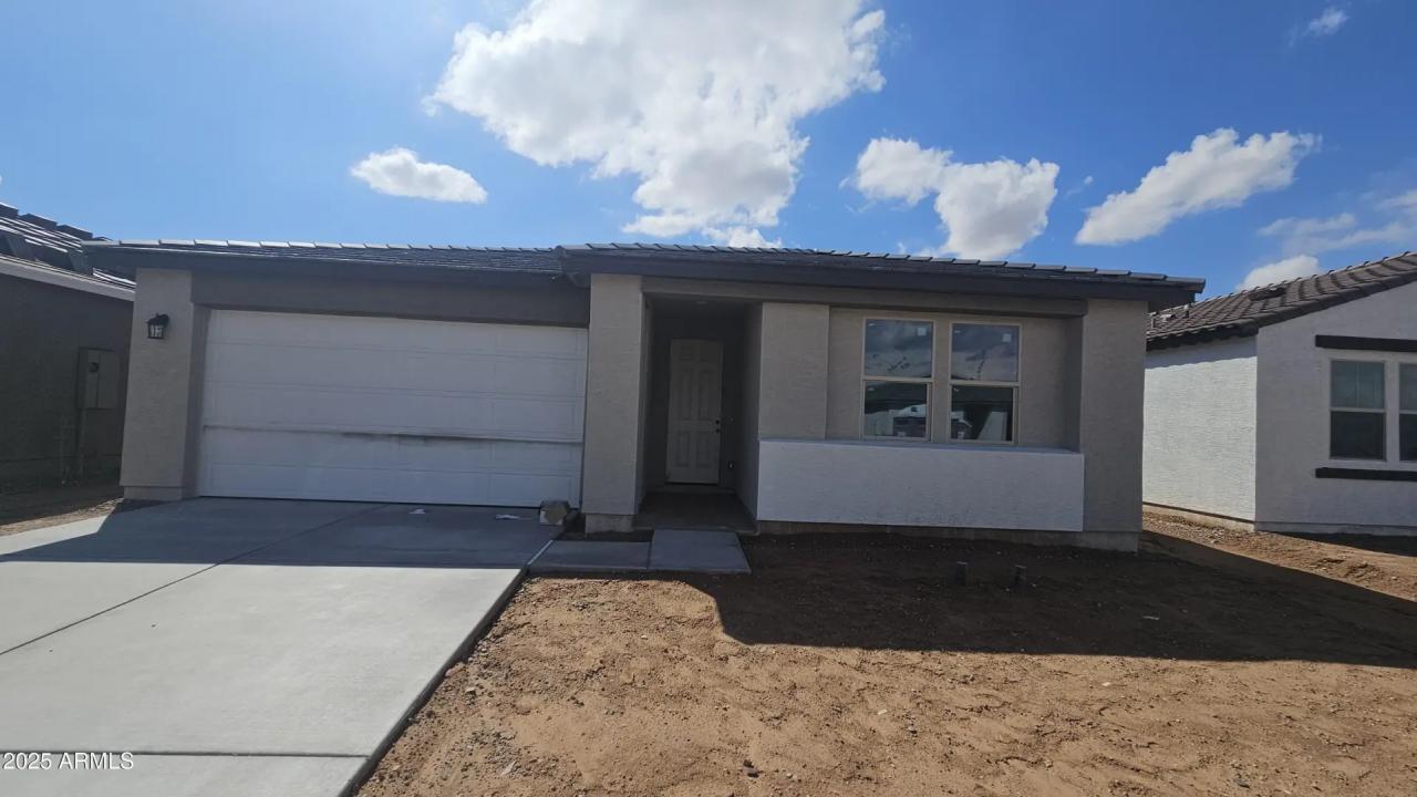 Real Estate Picture 2