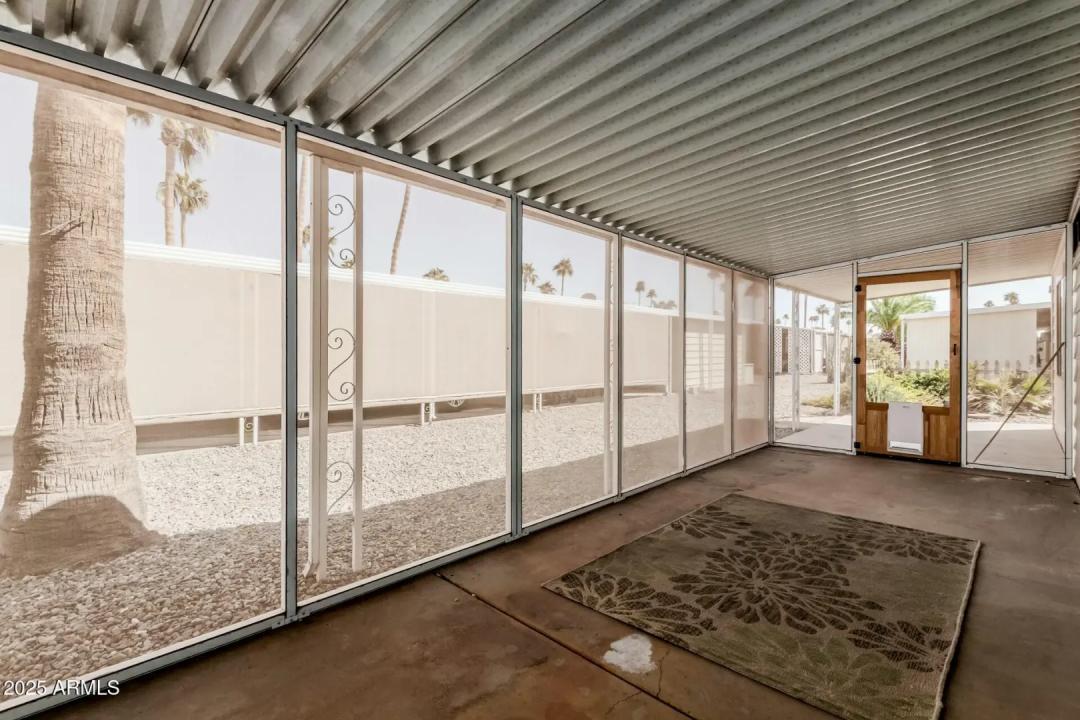 Real Estate Picture 19