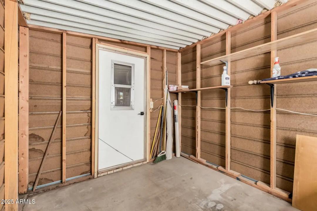Real Estate Picture 20