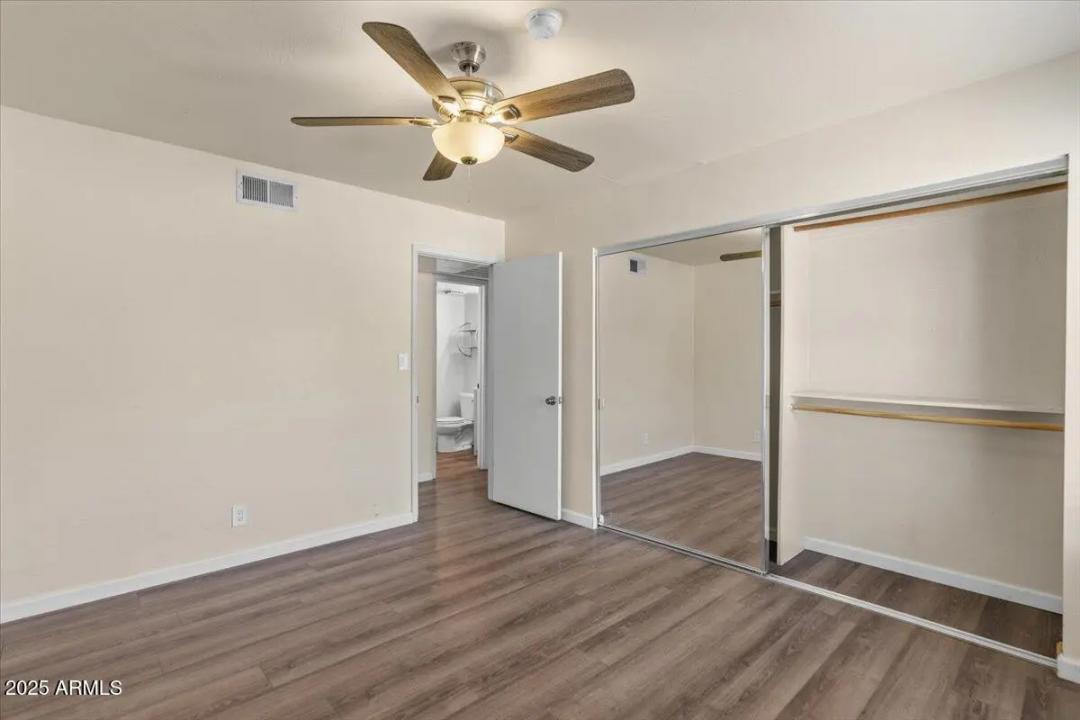 Real Estate Picture 20