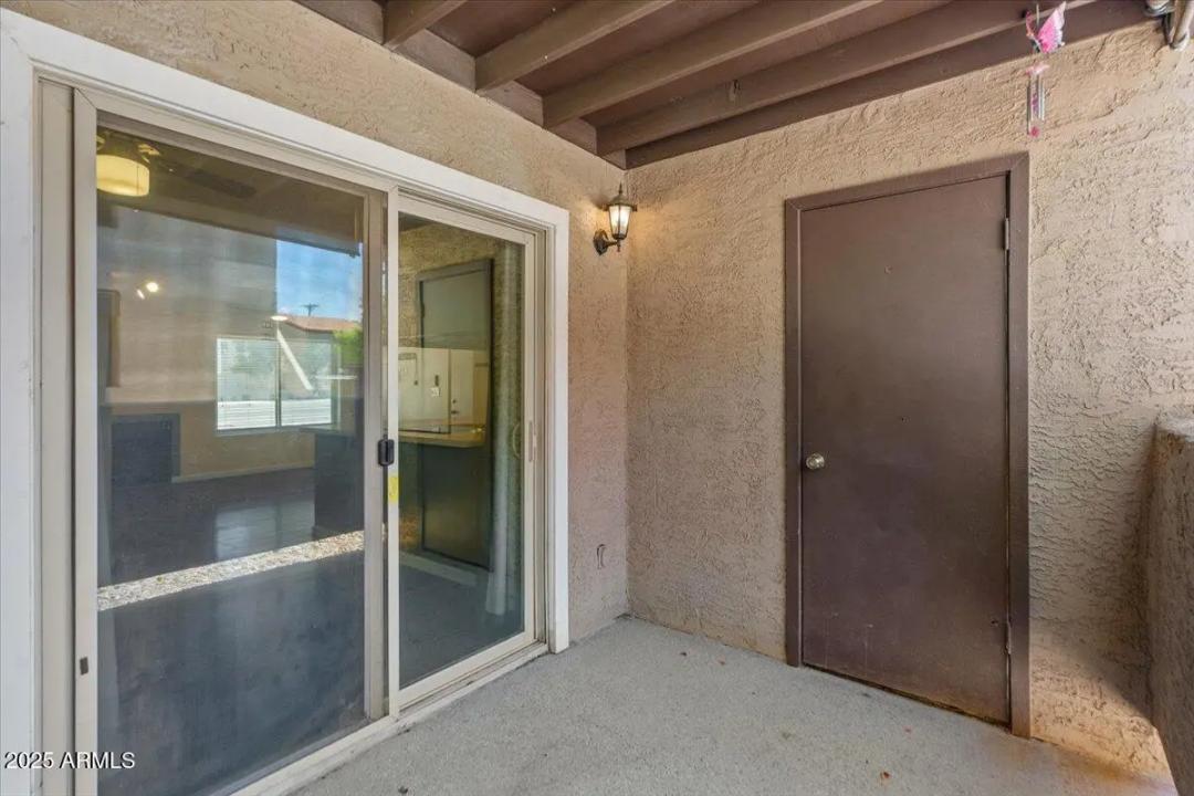 Real Estate Picture 23