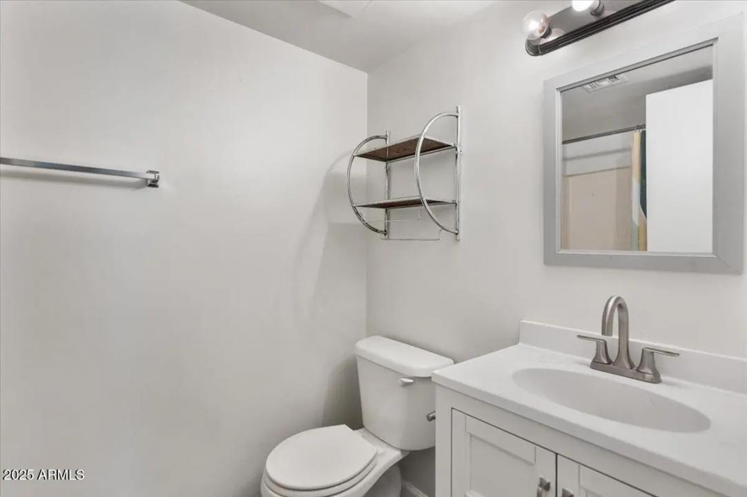 Real Estate Picture 29