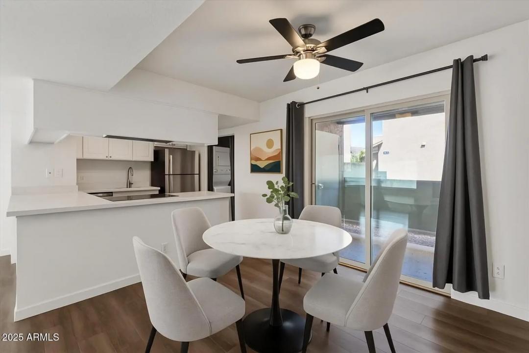 Real Estate Picture 13