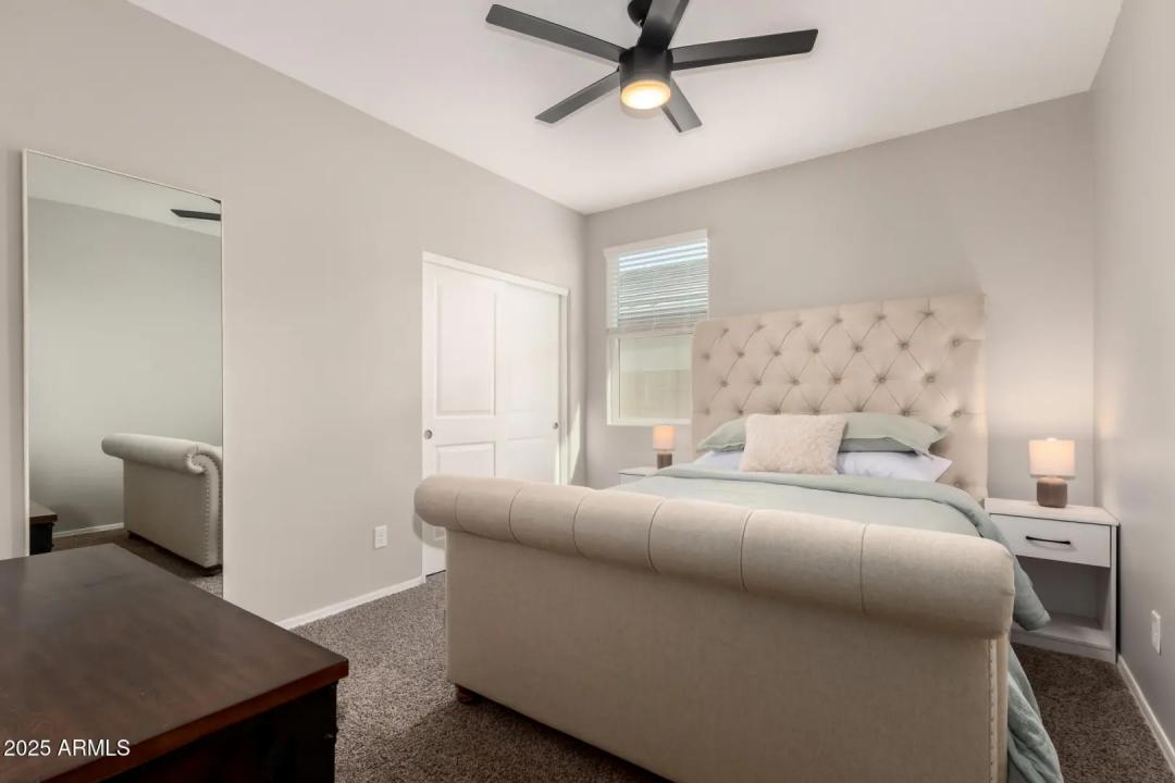 Real Estate Picture 16