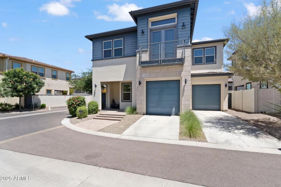 Real Estate Picture 2