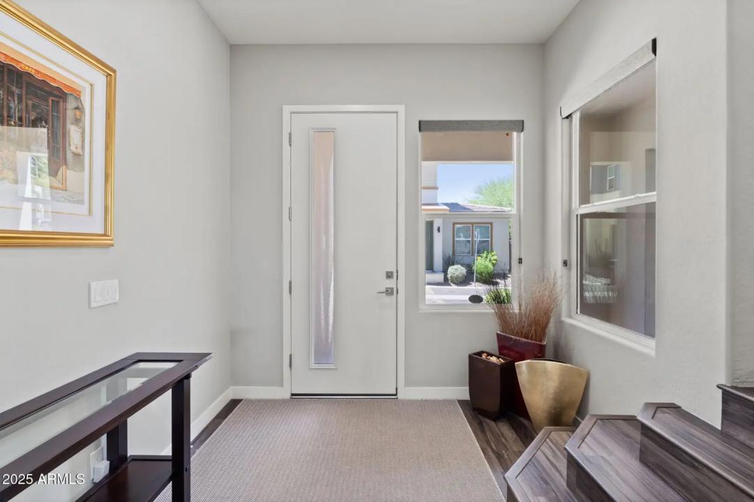 Real Estate Picture 6