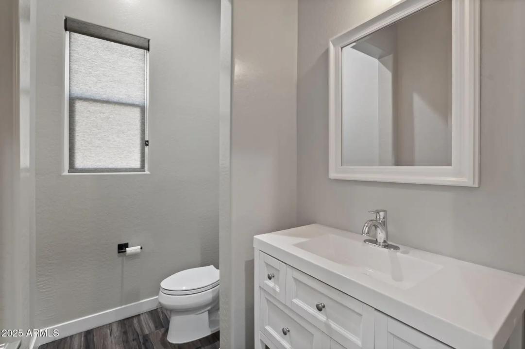 Real Estate Picture 19