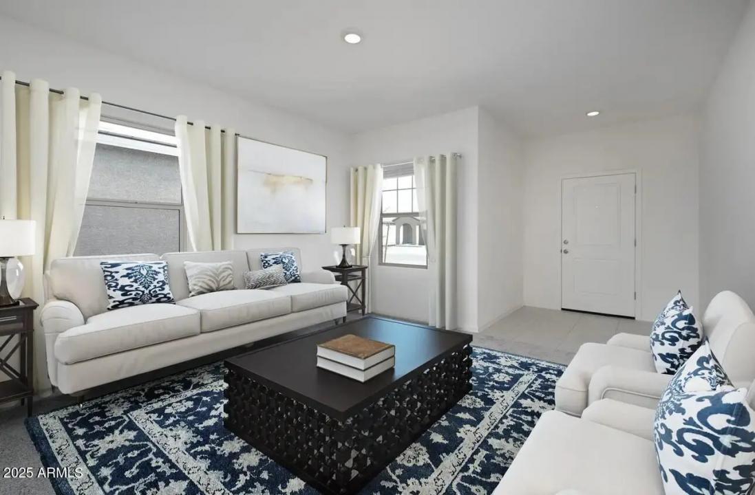 Real Estate Picture 13